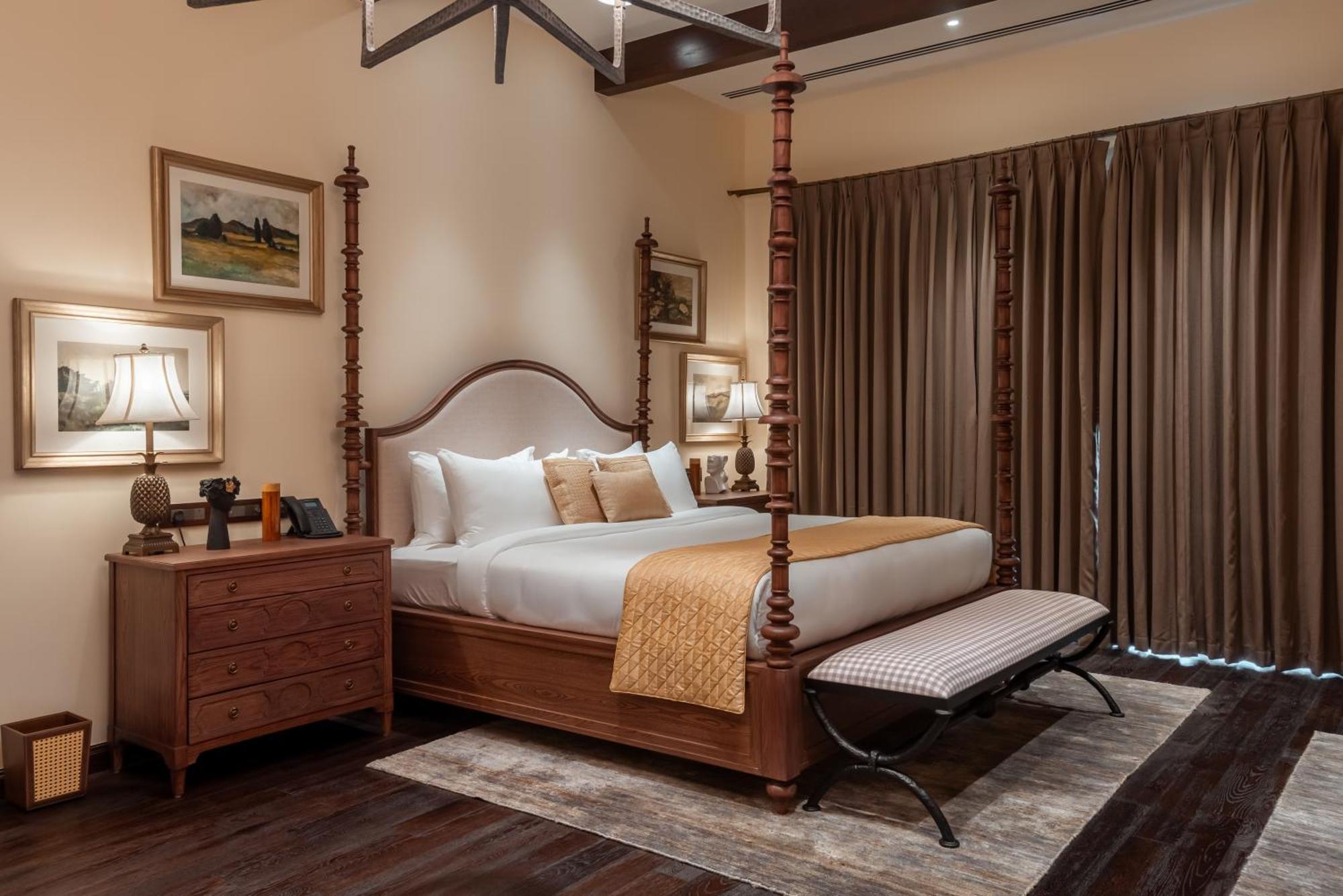 Vaani Greens Wildlife Resort, Kaziranga Kuthari Bilik gambar