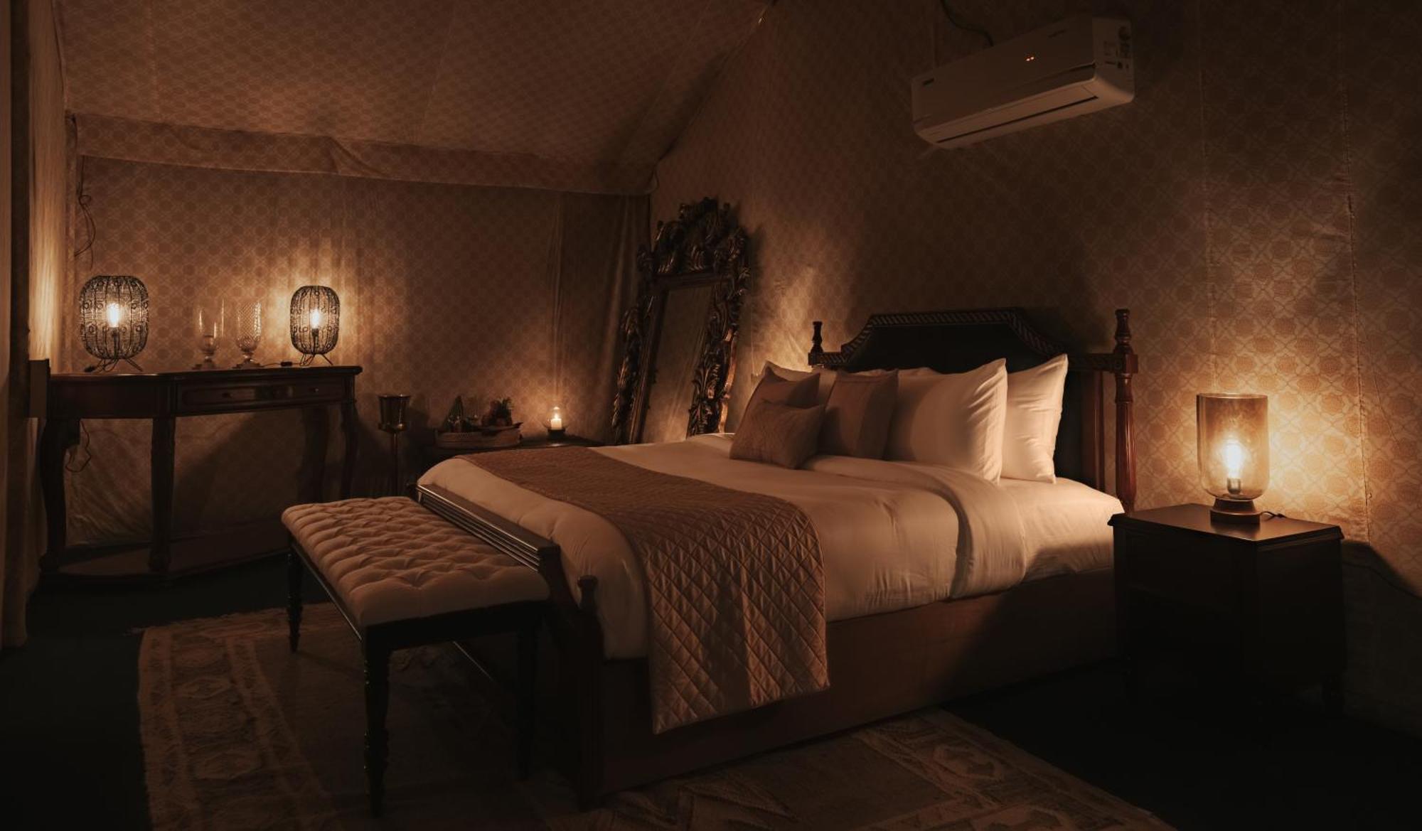 Vaani Greens Wildlife Resort, Kaziranga Kuthari Bilik gambar