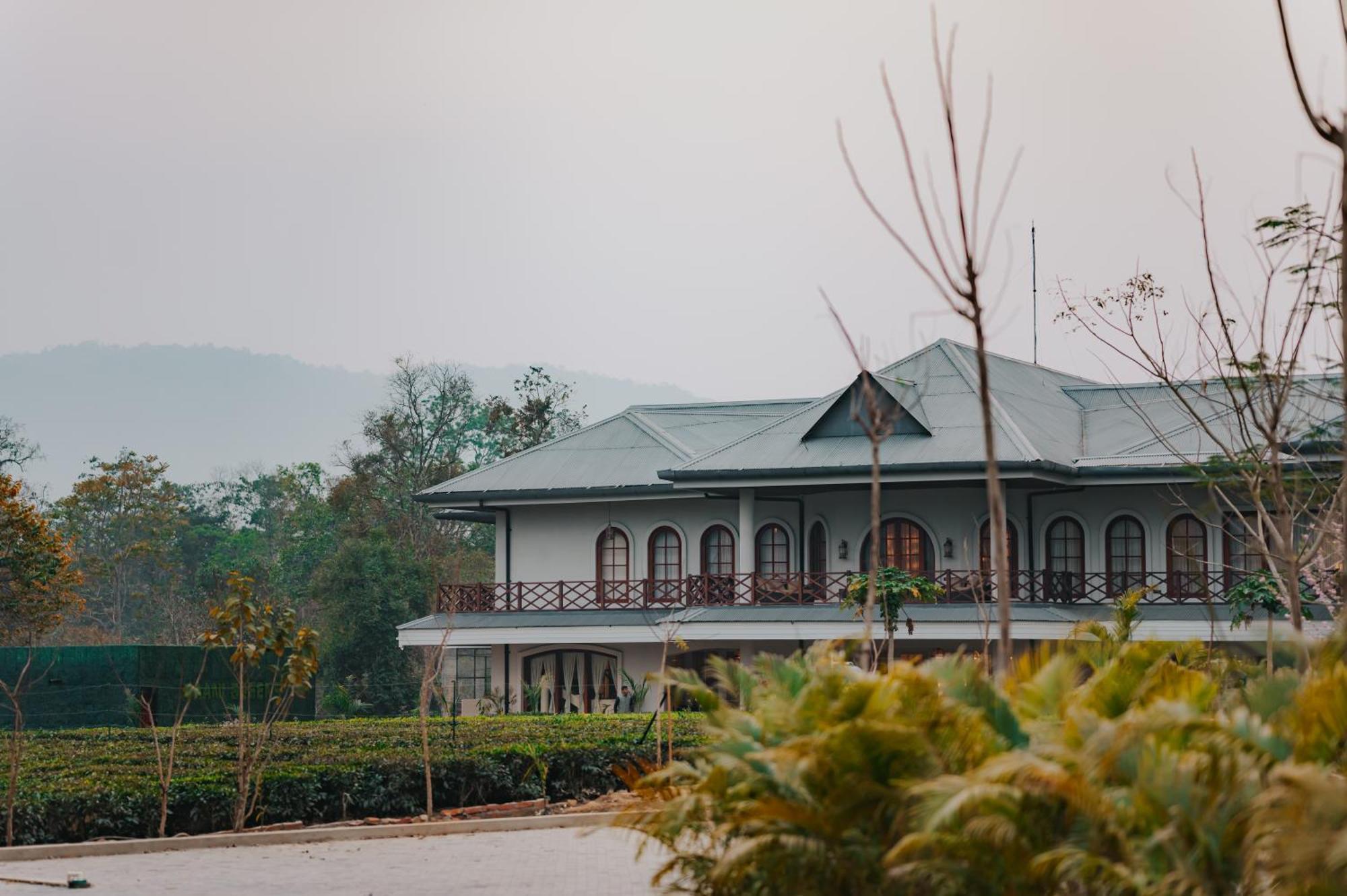 Vaani Greens Wildlife Resort, Kaziranga Kuthari Luaran gambar